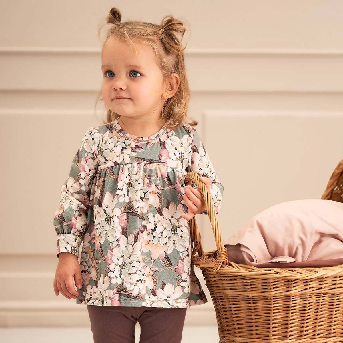 Jurkje met bloemenpatroon